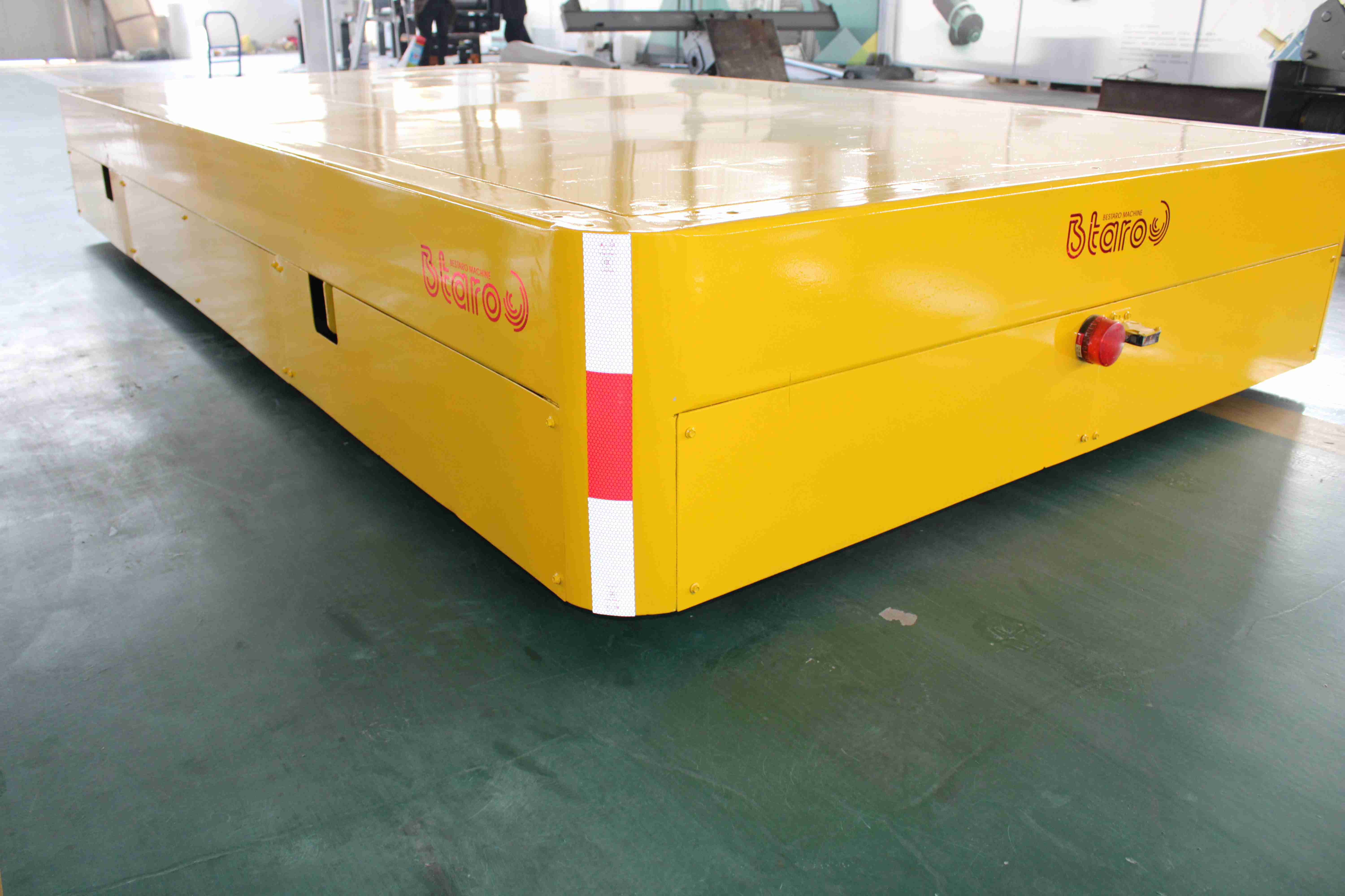 The Application and Potential of Trackless Electric Transporters (ETT) in Outdoor Environments