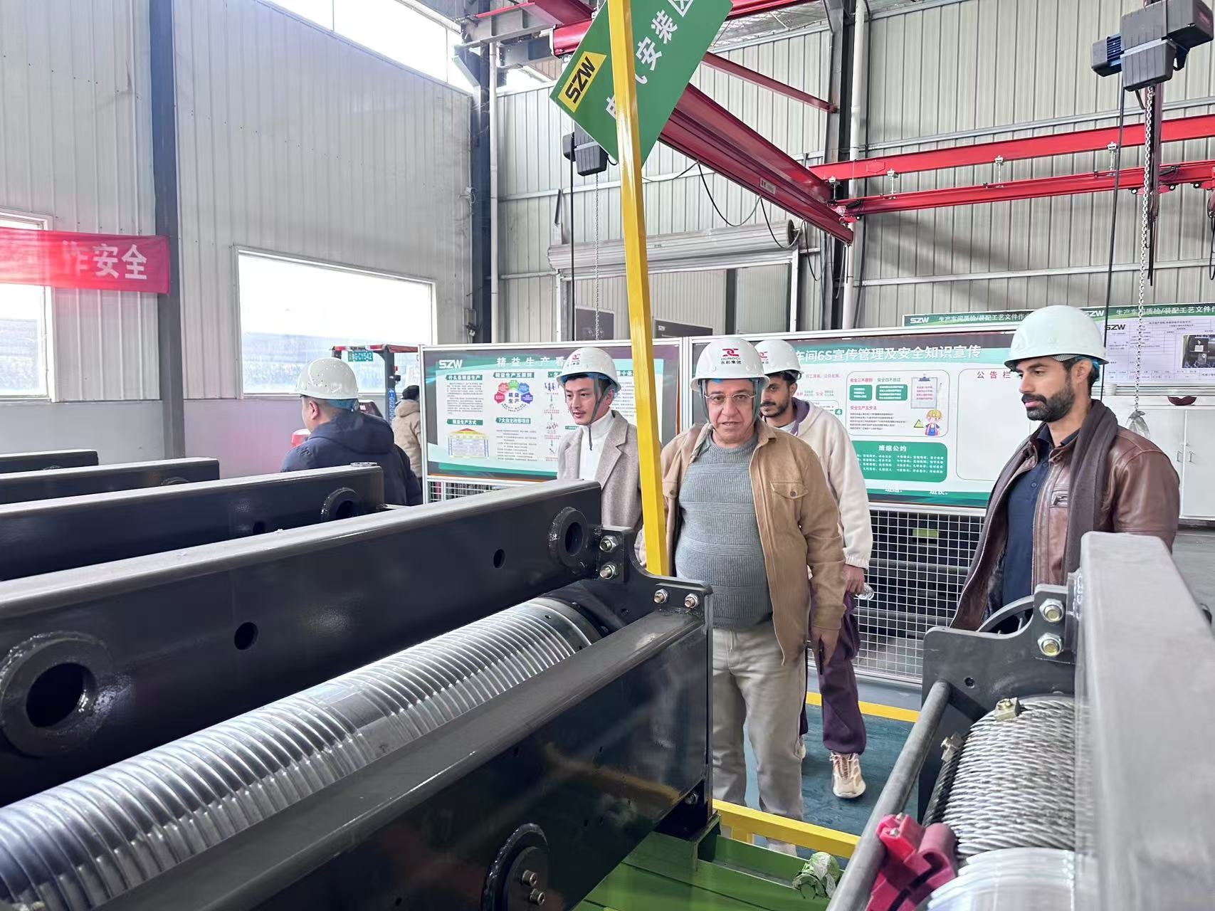 Electric hoist